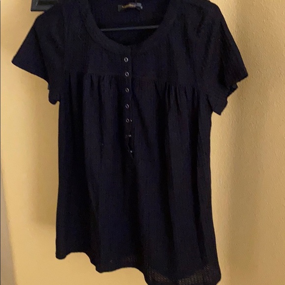 Top - Picture 3 of 4